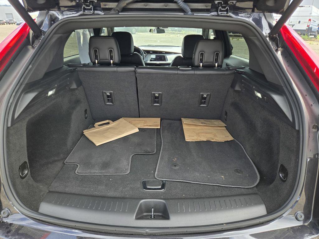 used 2023 Cadillac XT4 car, priced at $24,600
