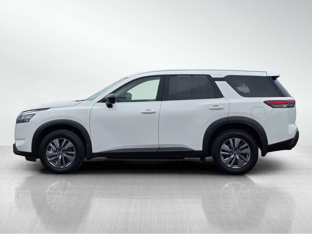 used 2025 Nissan Pathfinder car, priced at $33,998