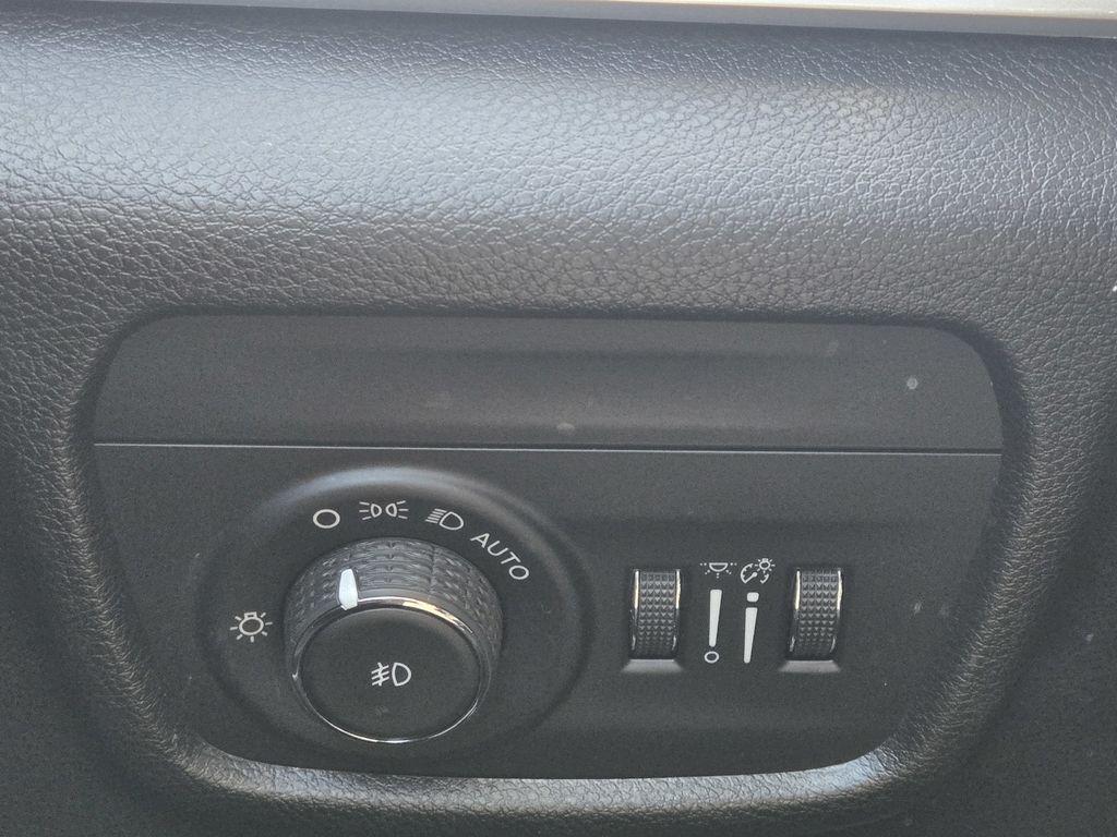 used 2023 Jeep Grand Cherokee car, priced at $25,888