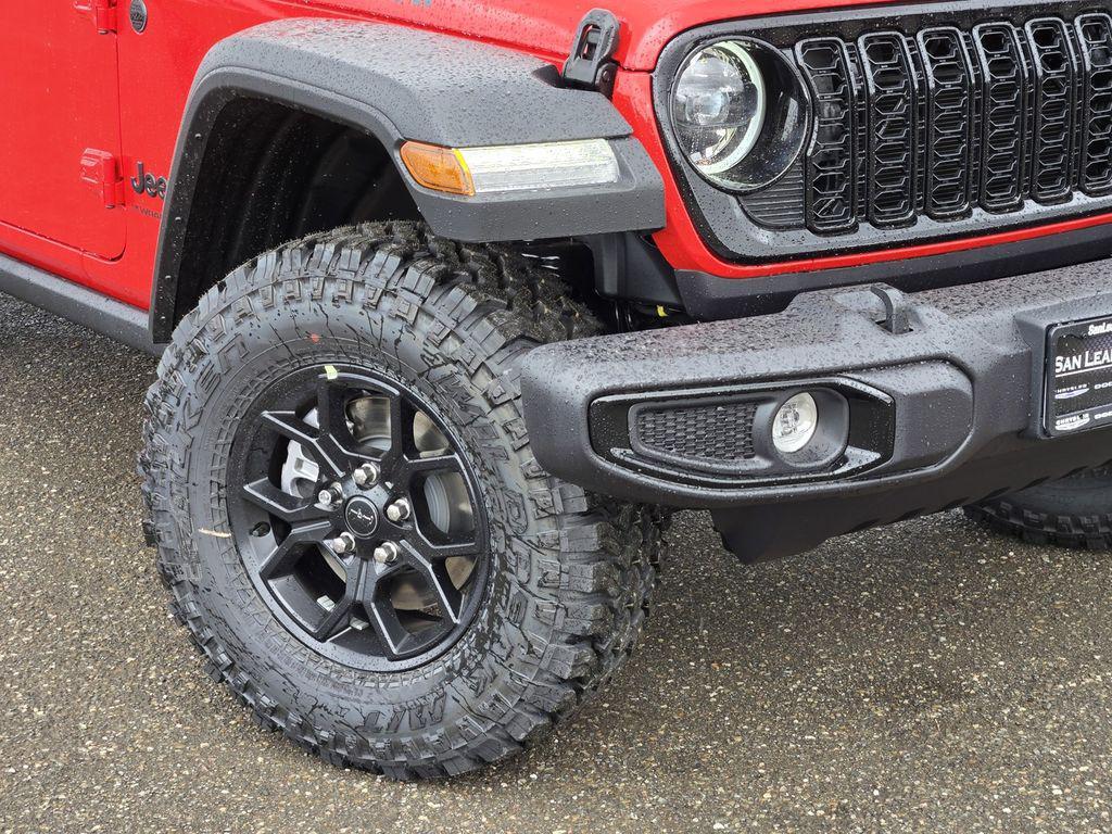 new 2025 Jeep Wrangler car, priced at $46,995