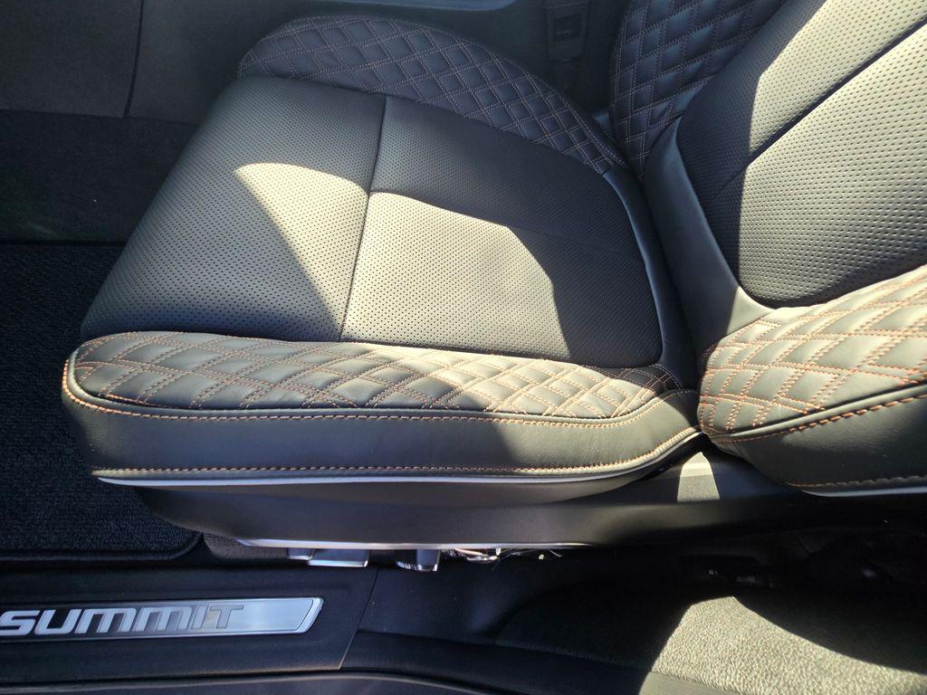 new 2025 Jeep Grand Cherokee L car, priced at $64,745