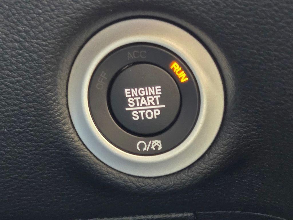 new 2026 Chrysler Pacifica car, priced at $39,495