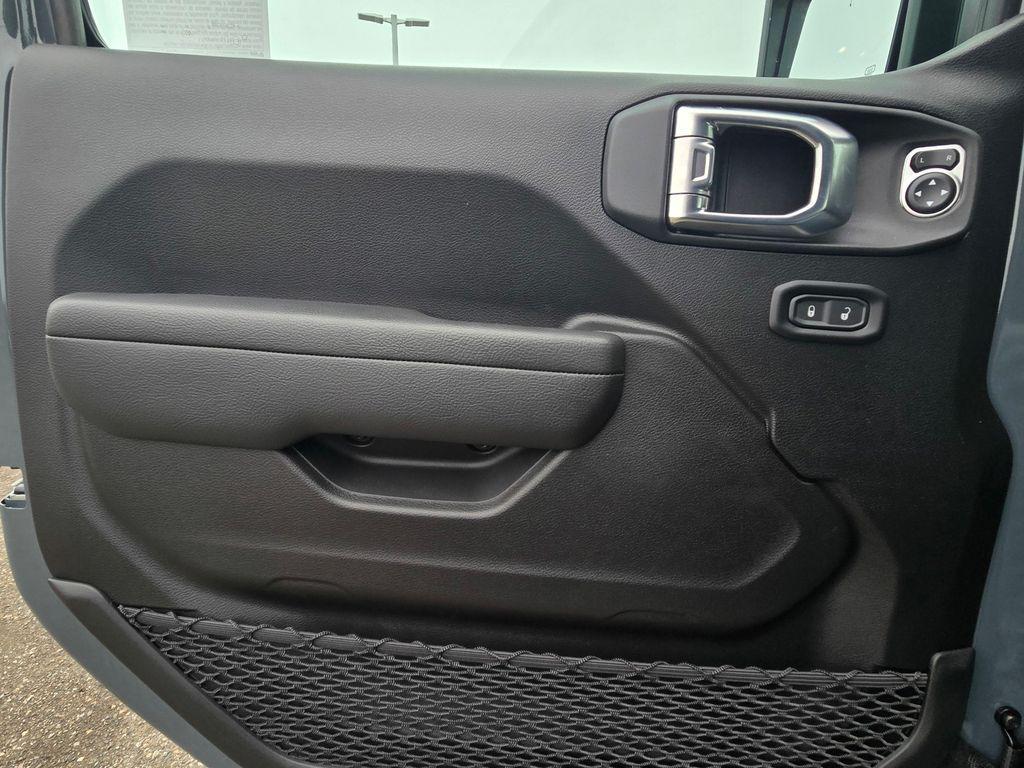 new 2026 Jeep Wrangler car, priced at $51,030