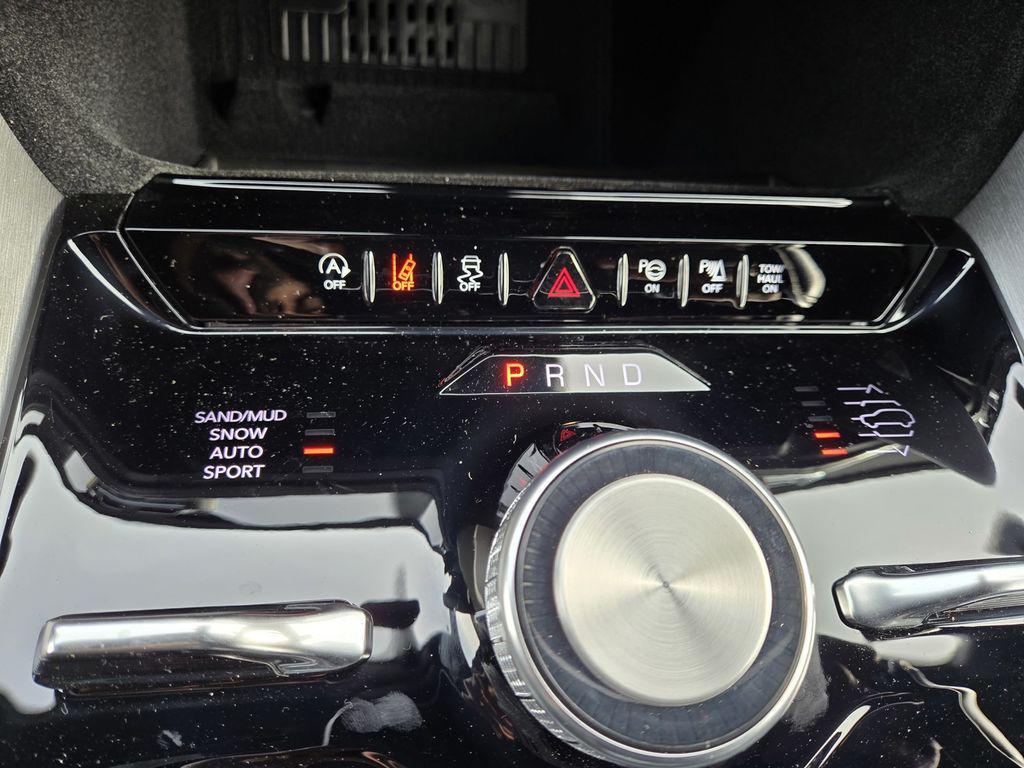 new 2026 Jeep Grand Wagoneer car, priced at $79,995