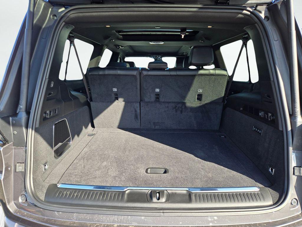 new 2026 Jeep Grand Wagoneer L car, priced at $97,995