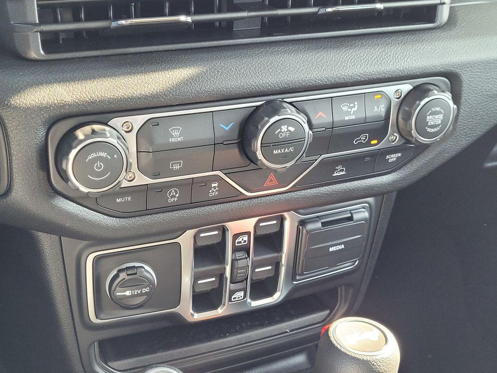 new 2026 Jeep Wrangler car, priced at $40,995