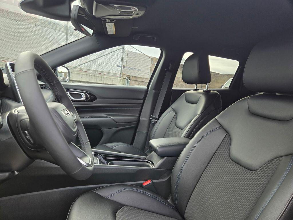 new 2026 Jeep Compass car, priced at $31,495