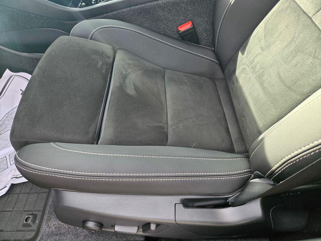 used 2025 Volvo XC40 car, priced at $35,995