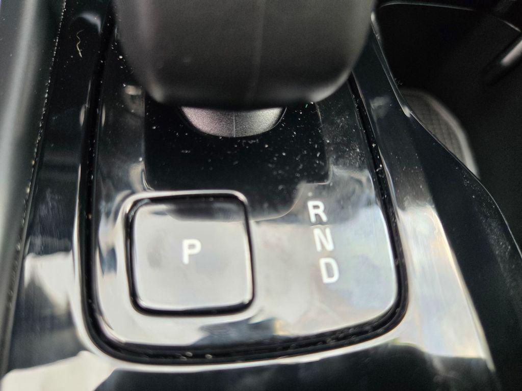 used 2025 Volvo XC40 car, priced at $35,995