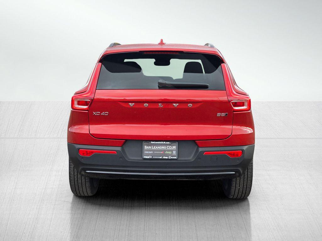 used 2025 Volvo XC40 car, priced at $35,995