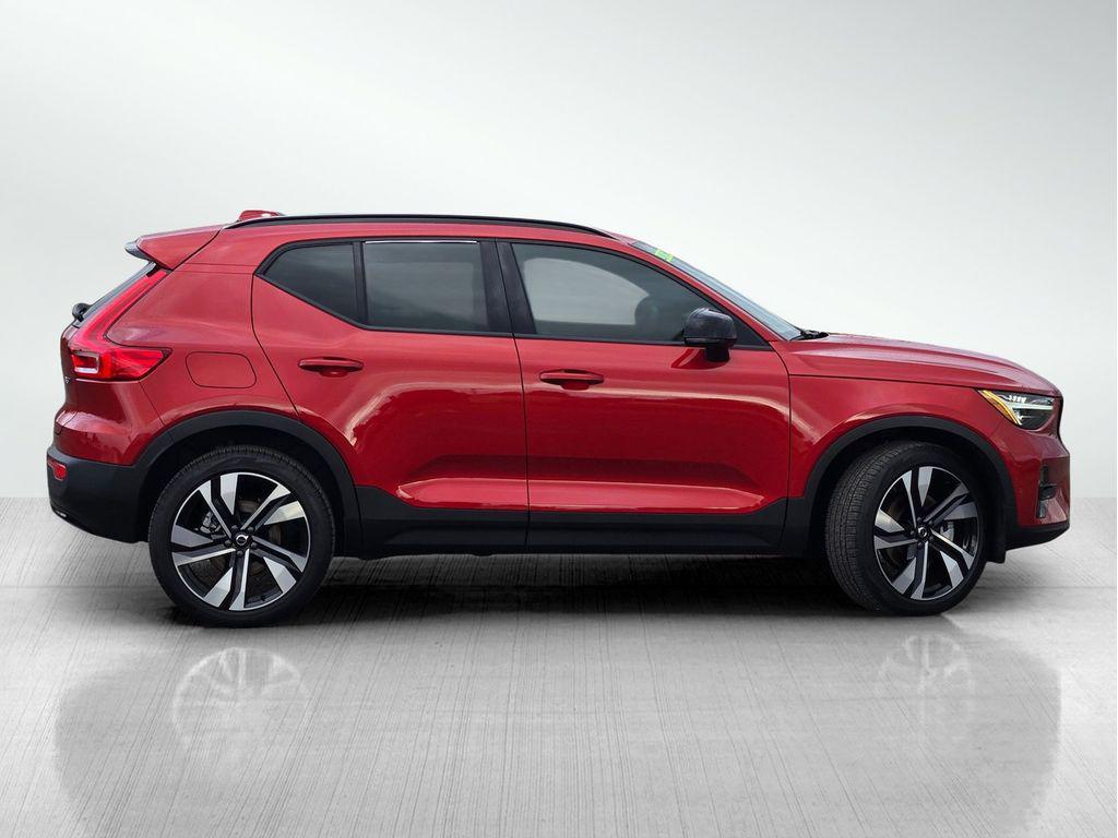 used 2025 Volvo XC40 car, priced at $35,995