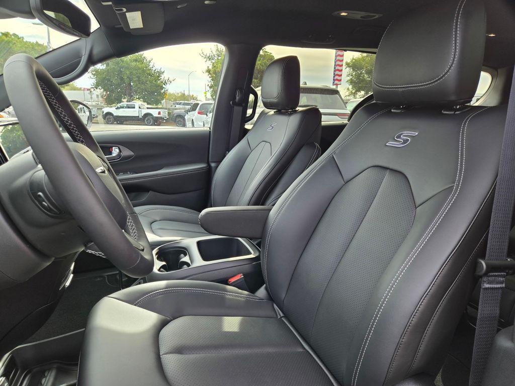 new 2026 Chrysler Pacifica car, priced at $41,495