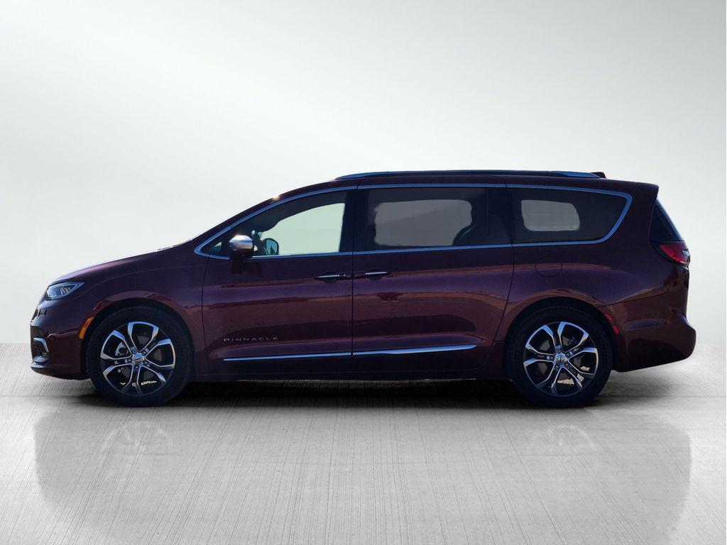 used 2022 Chrysler Pacifica car, priced at $32,000
