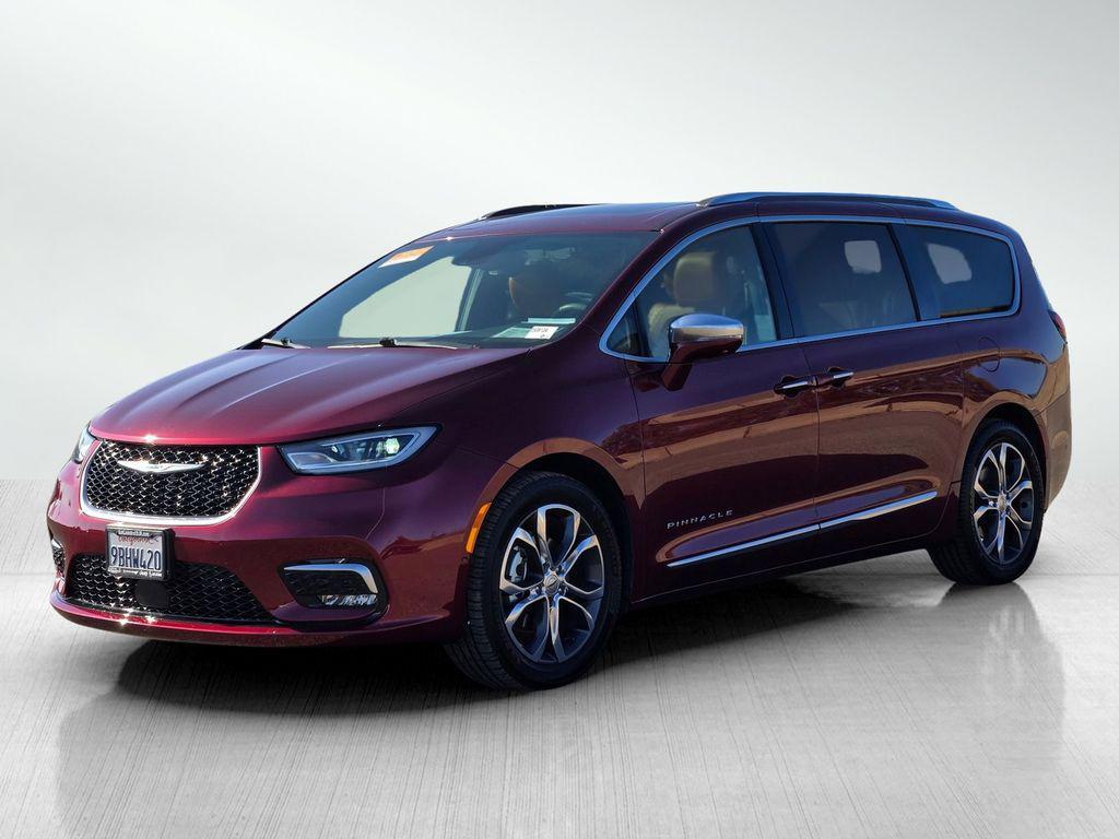 used 2022 Chrysler Pacifica car, priced at $32,000