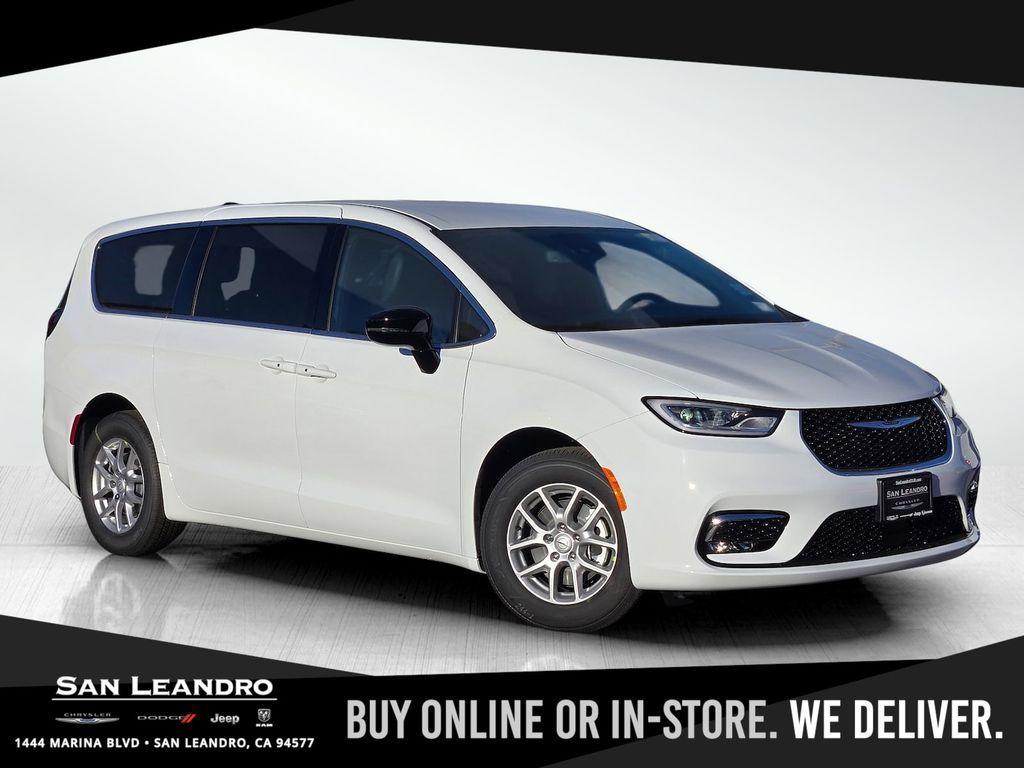 new 2026 Chrysler Pacifica car, priced at $38,995