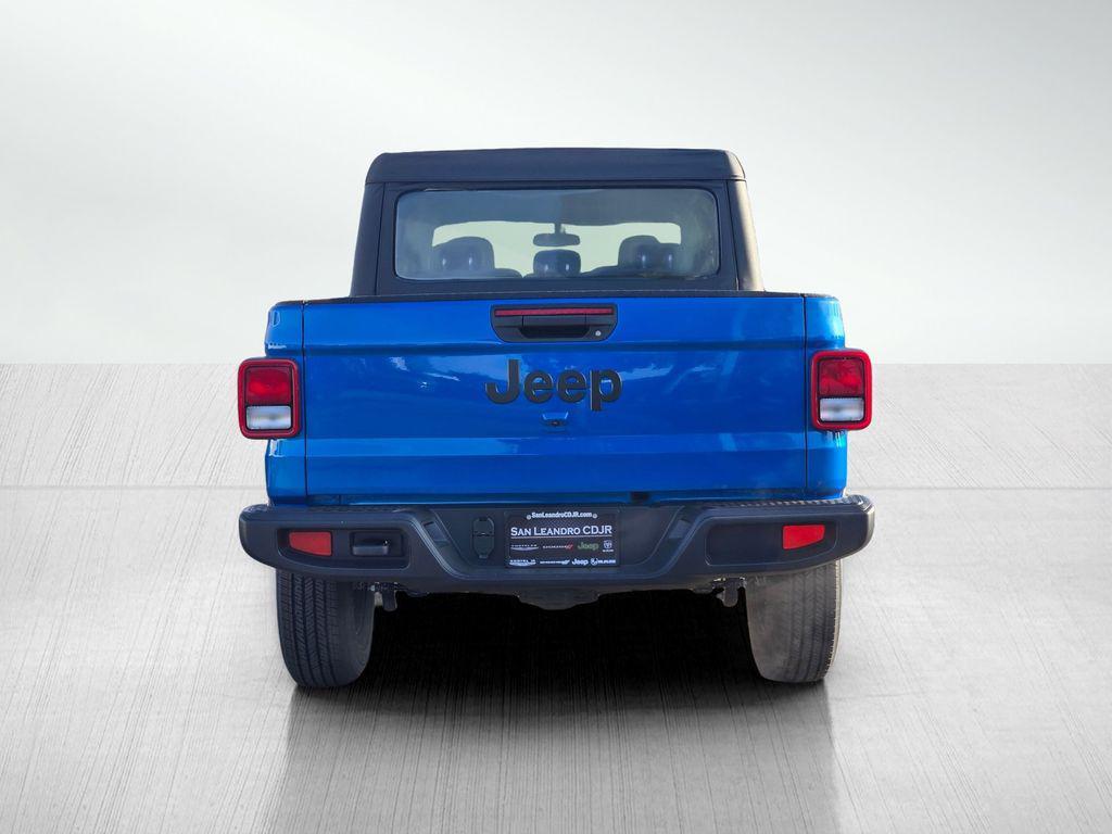 new 2026 Jeep Gladiator car, priced at $34,995
