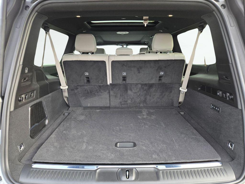 new 2026 Jeep Grand Wagoneer L car, priced at $97,995