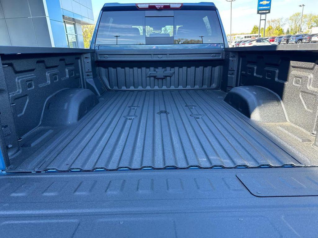 new 2026 Chevrolet Silverado 3500 car, priced at $82,881