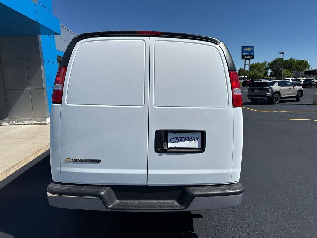 new 2026 Chevrolet Express 3500 car, priced at $52,270