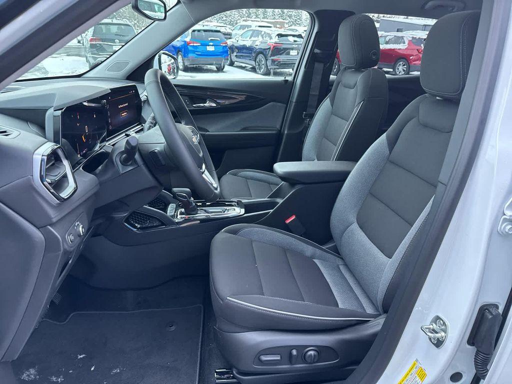 new 2026 Chevrolet TrailBlazer car, priced at $31,255