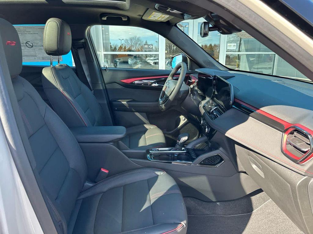 new 2026 Chevrolet TrailBlazer car, priced at $33,500