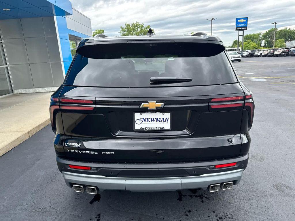 new 2026 Chevrolet Traverse car, priced at $49,995