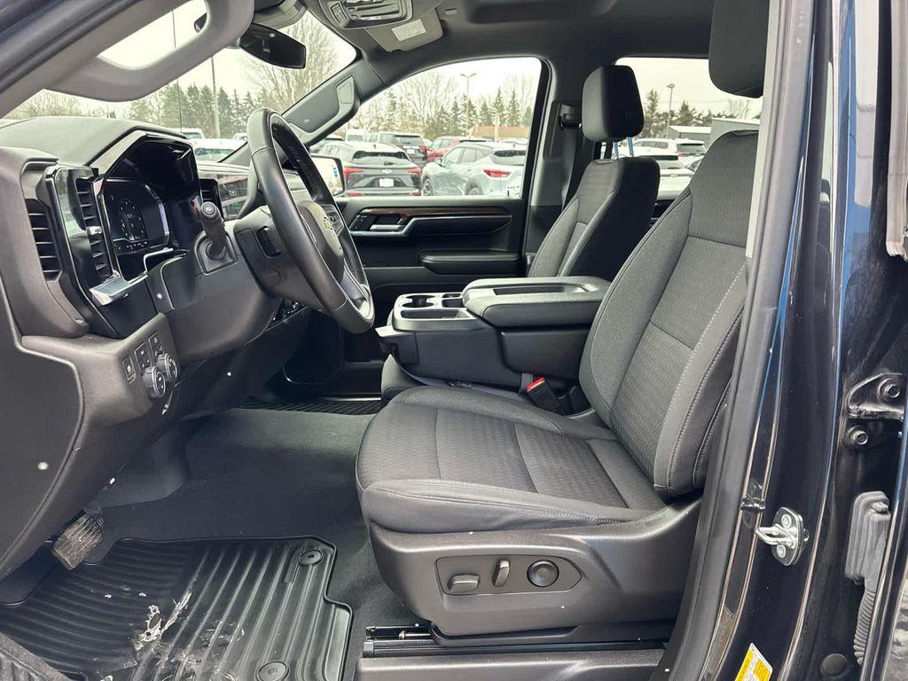 used 2023 Chevrolet Silverado 1500 car, priced at $35,936