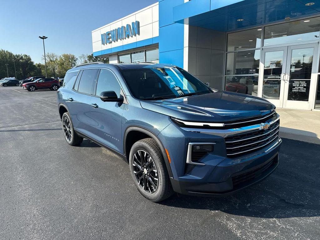 new 2026 Chevrolet Traverse car, priced at $46,450