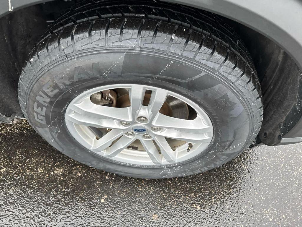 used 2021 Ford Explorer car, priced at $24,900