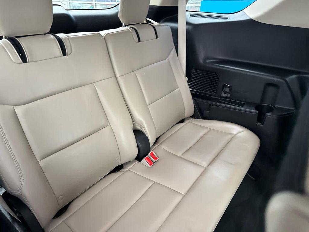 used 2021 Ford Explorer car, priced at $24,900