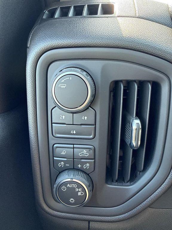 new 2026 Chevrolet Silverado 3500 car, priced at $67,400