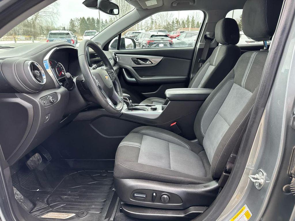 used 2024 Chevrolet Blazer car, priced at $27,991