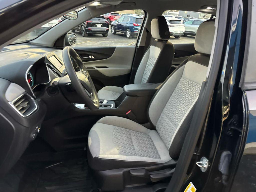 used 2023 Chevrolet Equinox car, priced at $19,993