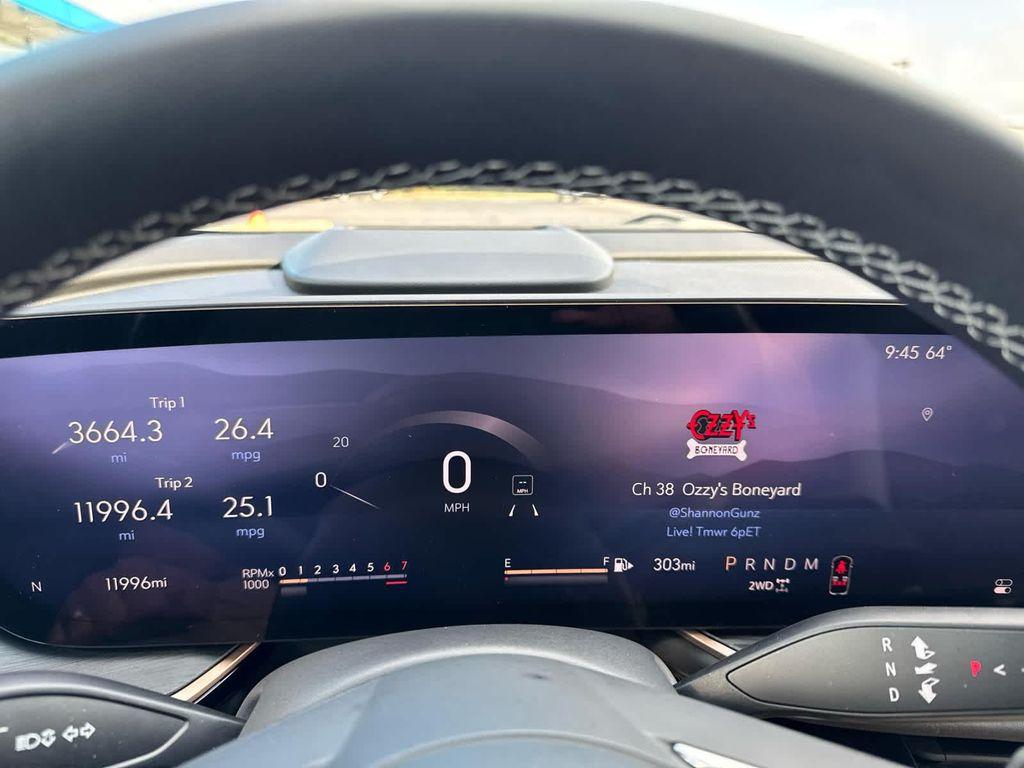 used 2025 Buick Envision car, priced at $33,993