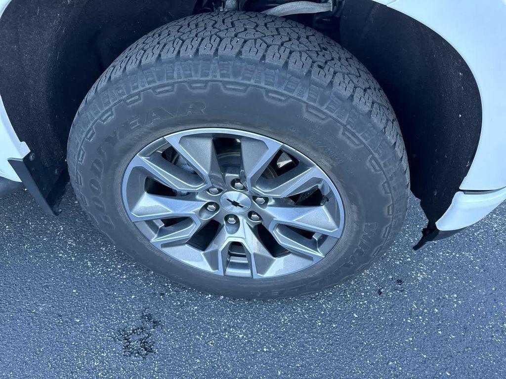 used 2022 Chevrolet Silverado 1500 car, priced at $40,499