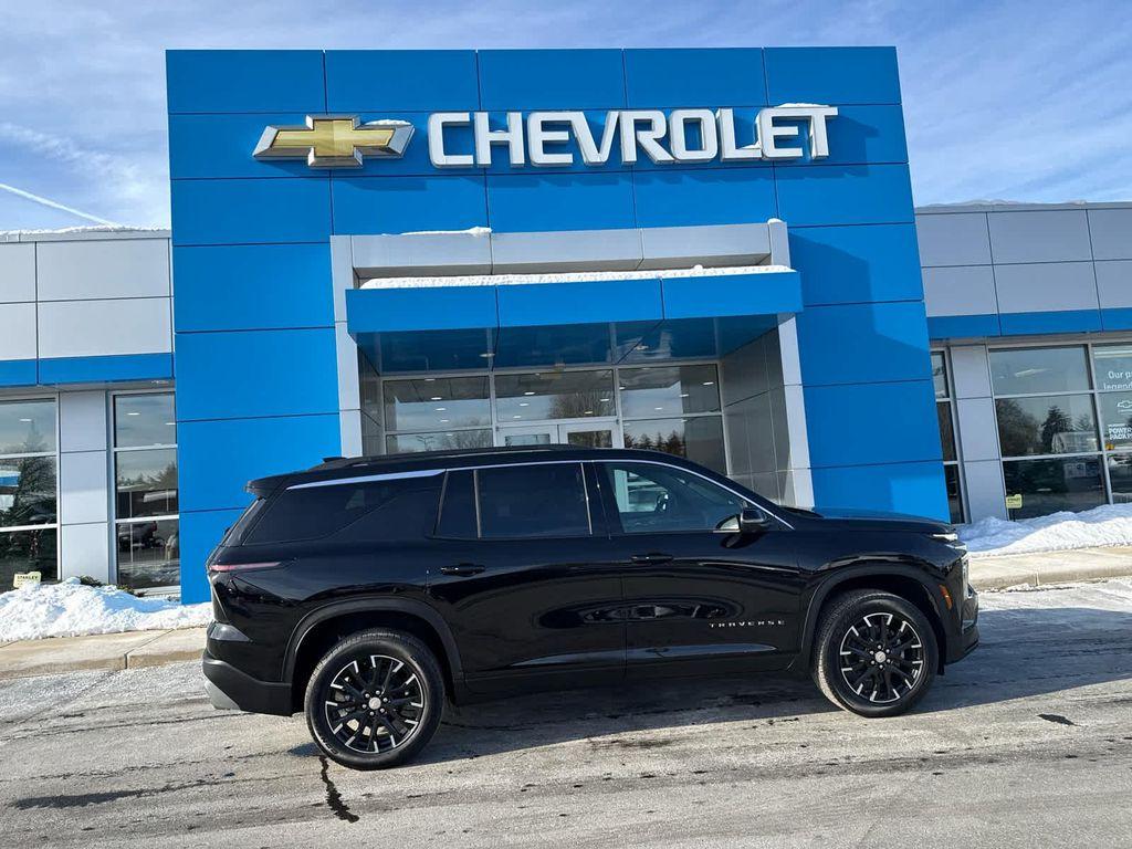 new 2026 Chevrolet Traverse car, priced at $46,493