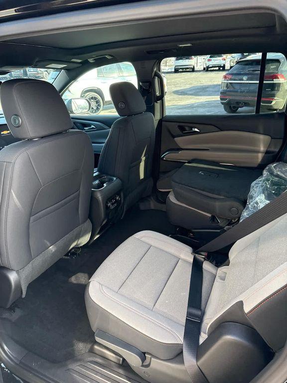 new 2026 Chevrolet Traverse car, priced at $46,493