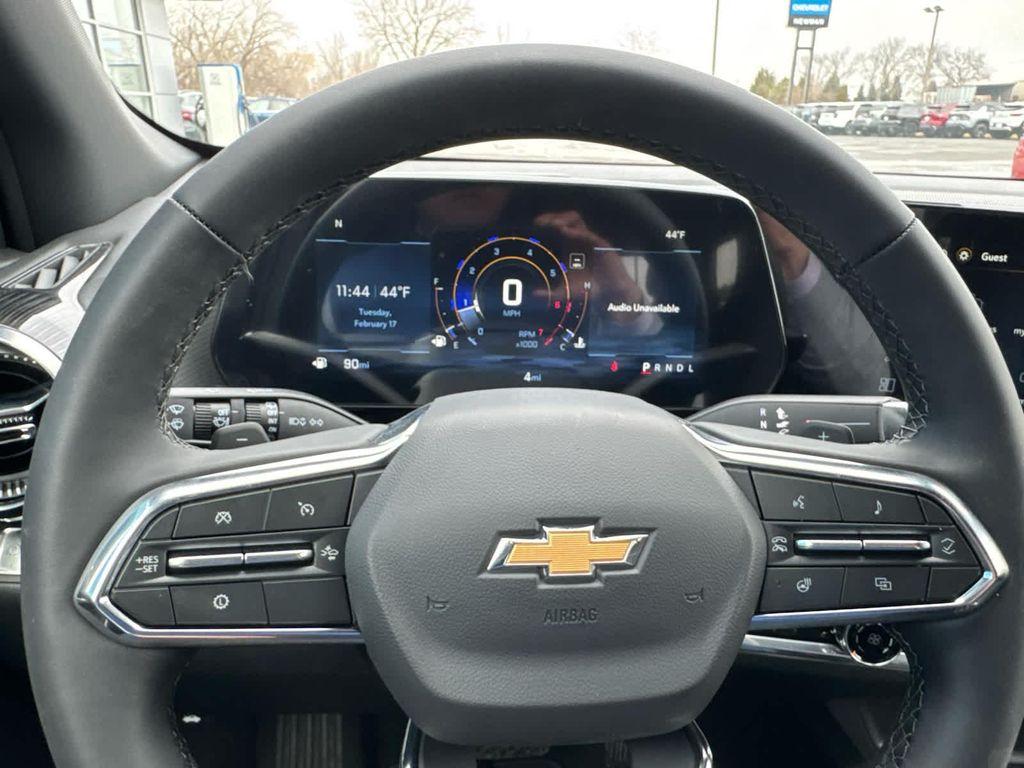 new 2026 Chevrolet Equinox car, priced at $32,235