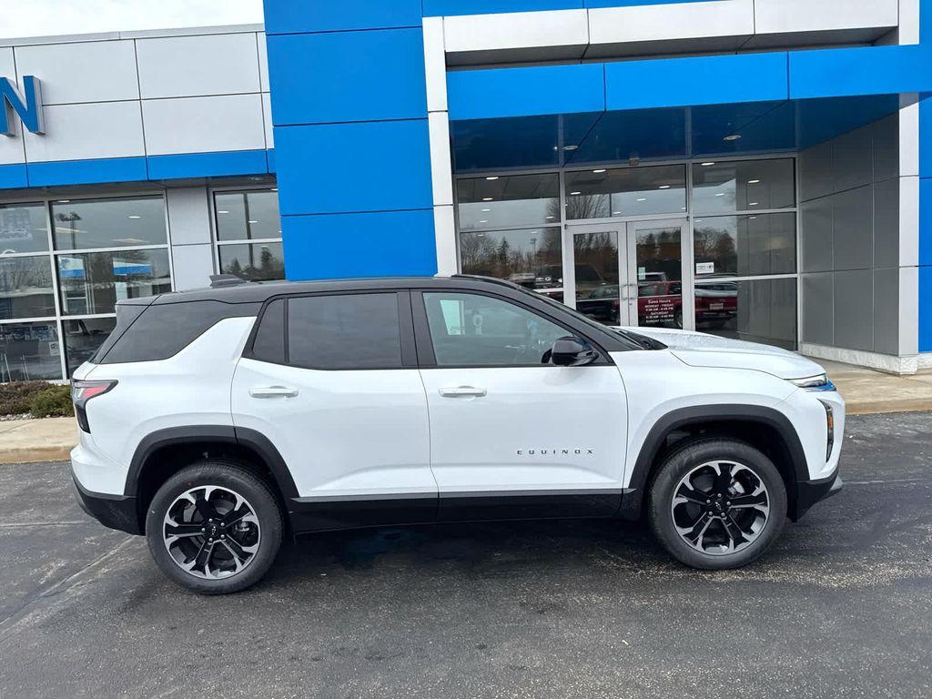 new 2026 Chevrolet Equinox car, priced at $32,235