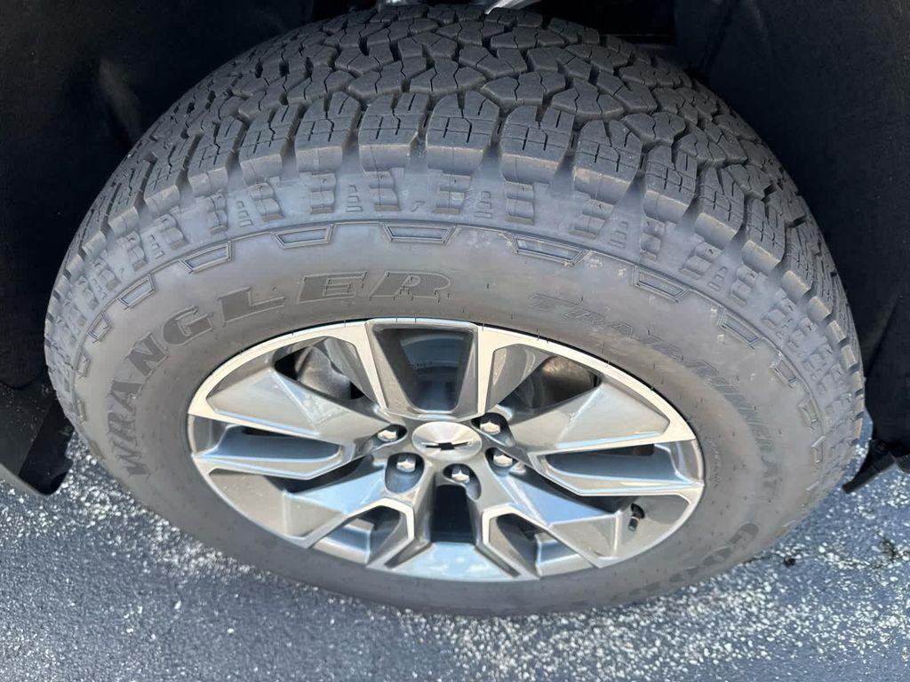 new 2025 Chevrolet Silverado 1500 car, priced at $53,998