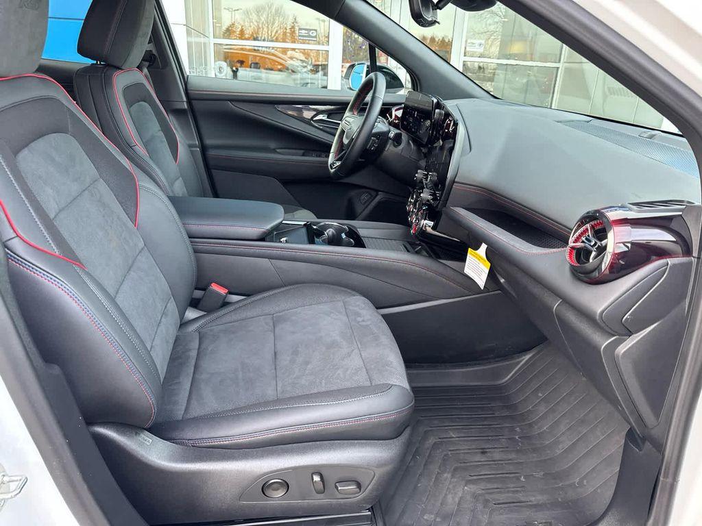 used 2024 Chevrolet Blazer EV car, priced at $27,998