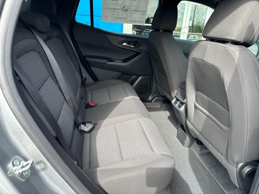 new 2026 Chevrolet Equinox car, priced at $30,795