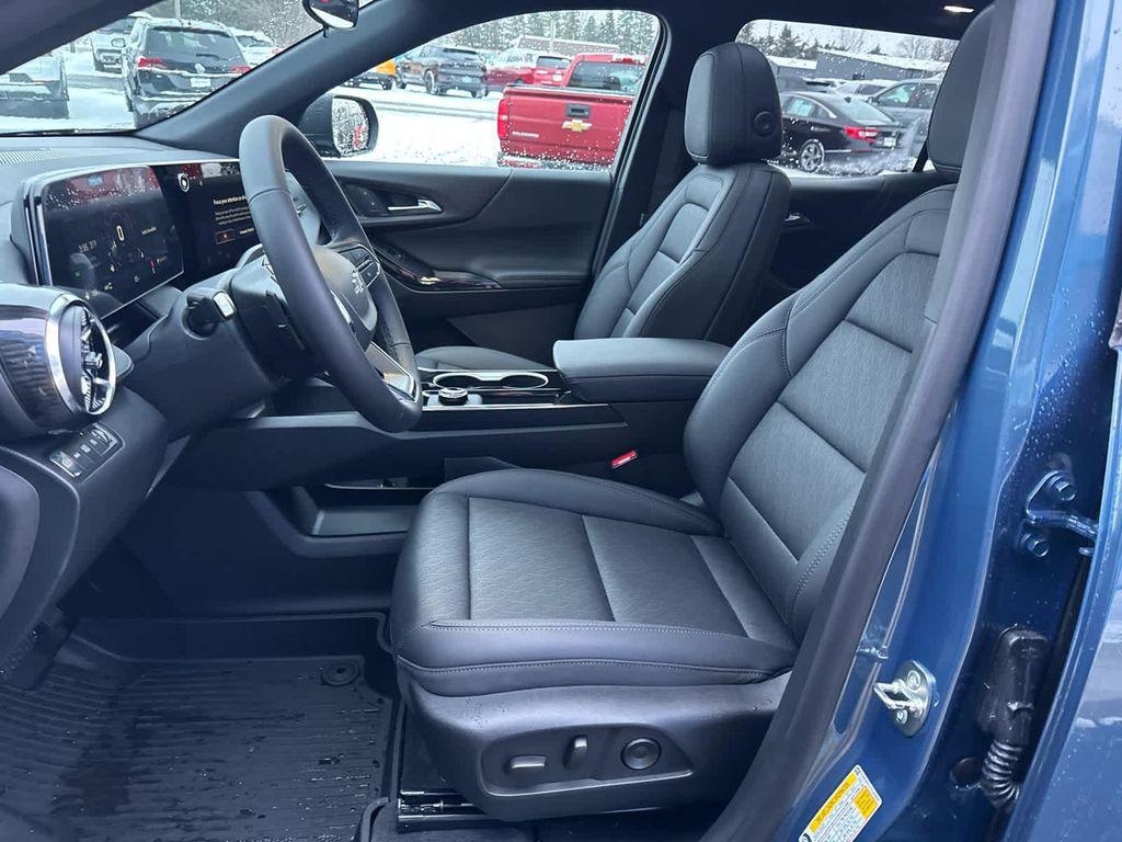 new 2026 Chevrolet Equinox car, priced at $36,267