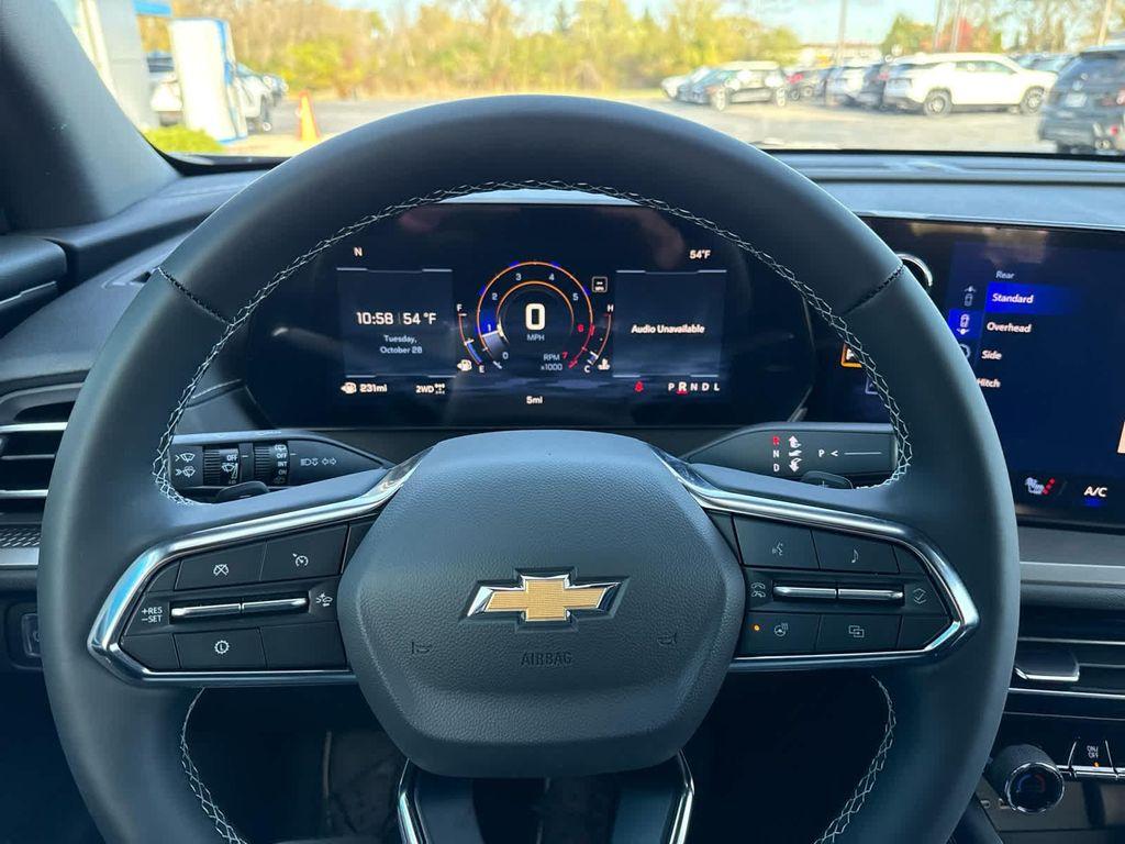 new 2026 Chevrolet Traverse car, priced at $44,299