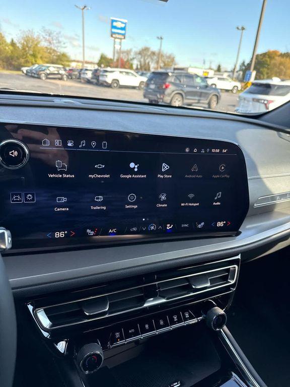 new 2026 Chevrolet Traverse car, priced at $44,299