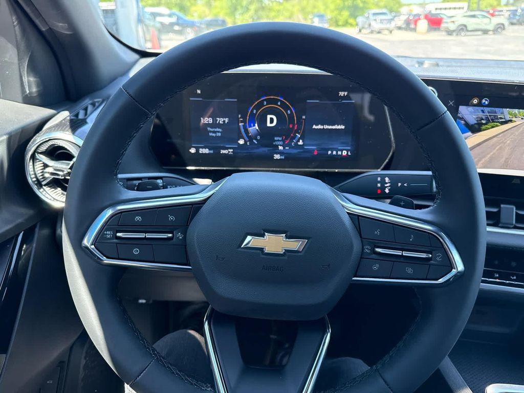 new 2026 Chevrolet Equinox car, priced at $34,445