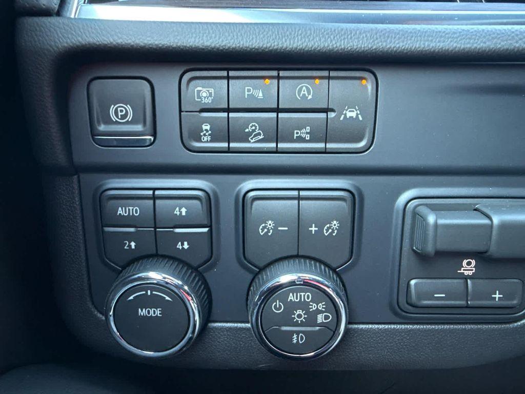 new 2026 Chevrolet Suburban car, priced at $84,780