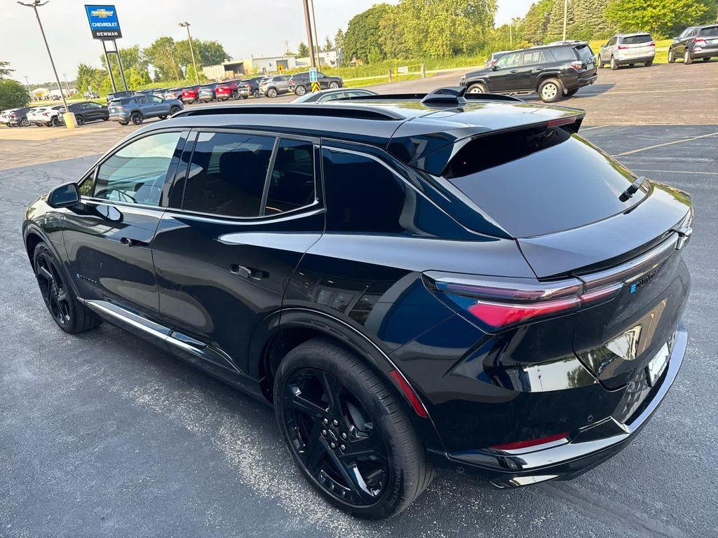 used 2024 Chevrolet Equinox EV car, priced at $26,990