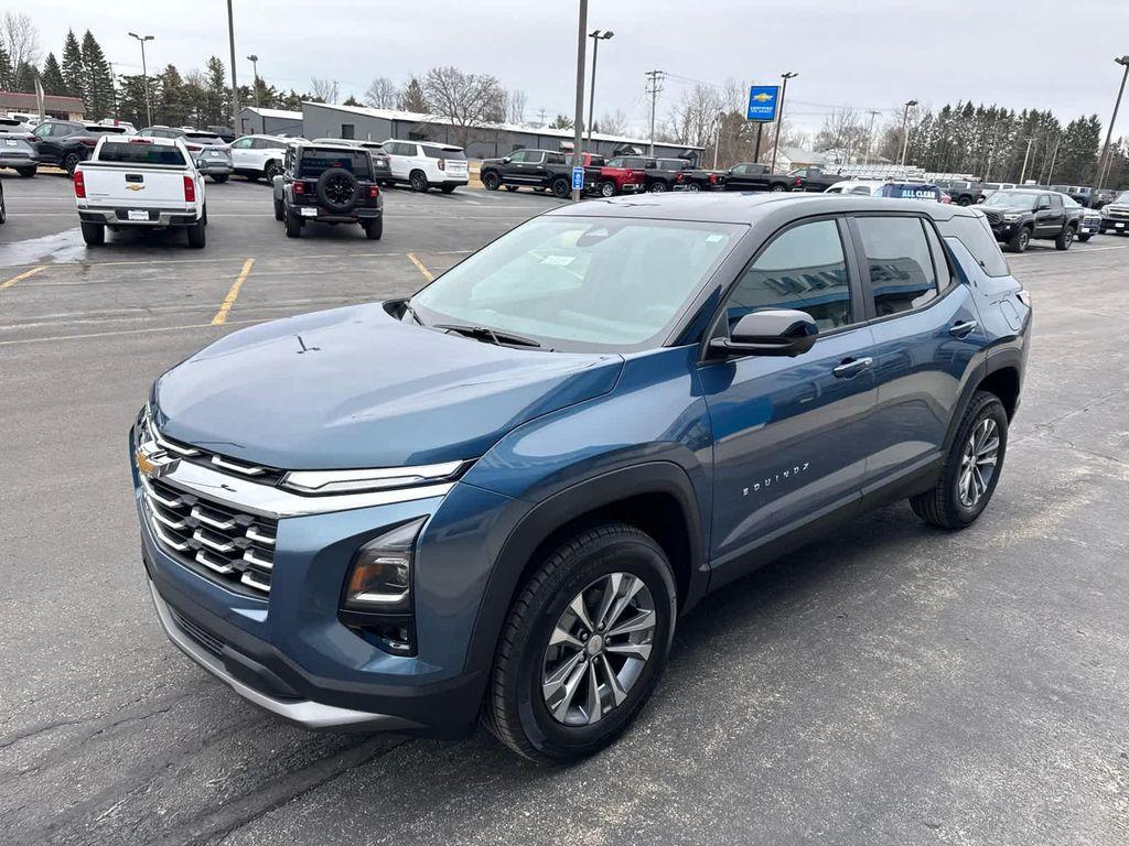 new 2026 Chevrolet Equinox car, priced at $35,685