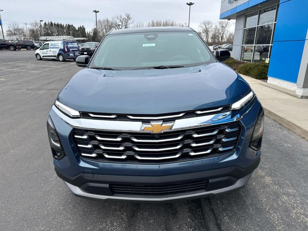 new 2026 Chevrolet Equinox car, priced at $35,685